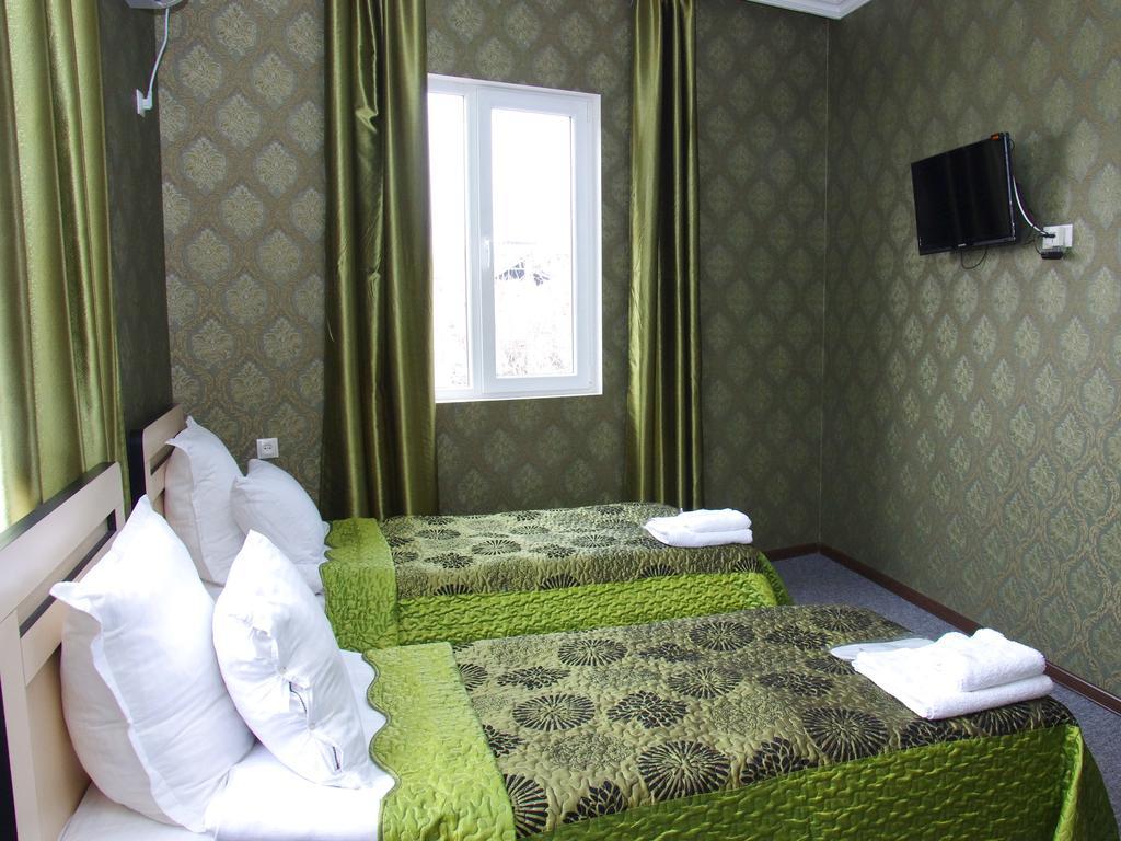 King Edward Hotel Тбилиси Стая снимка