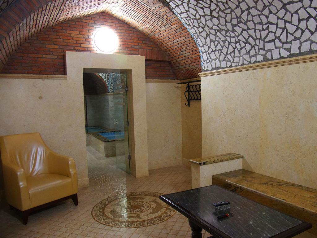 King Edward Hotel Тбилиси Екстериор снимка