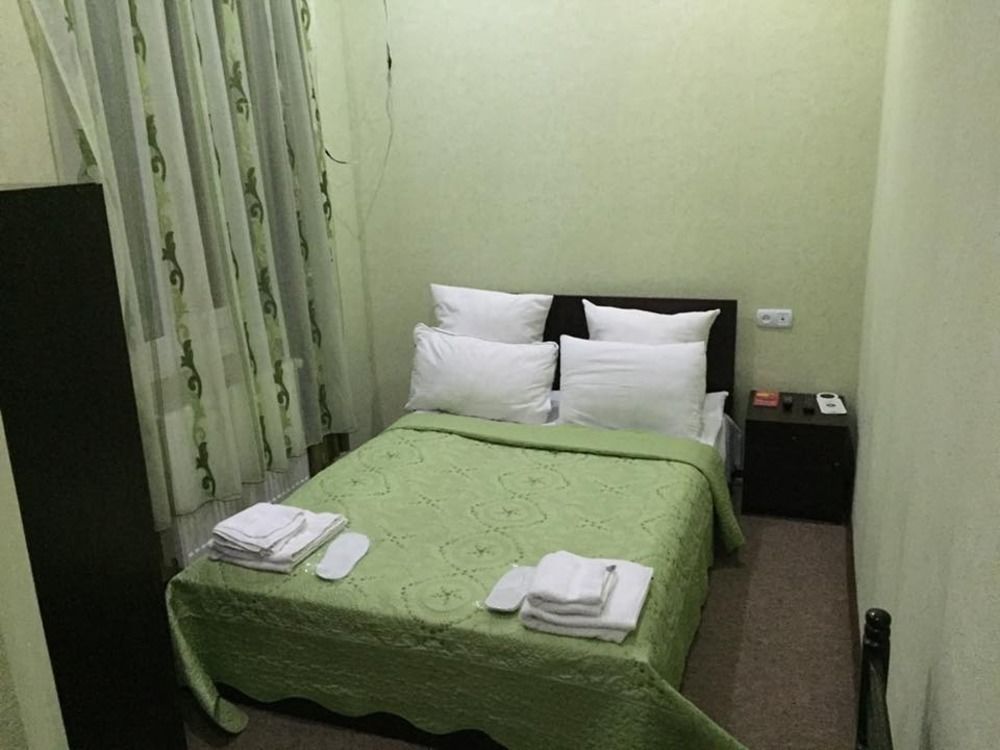 King Edward Hotel Тбилиси Екстериор снимка