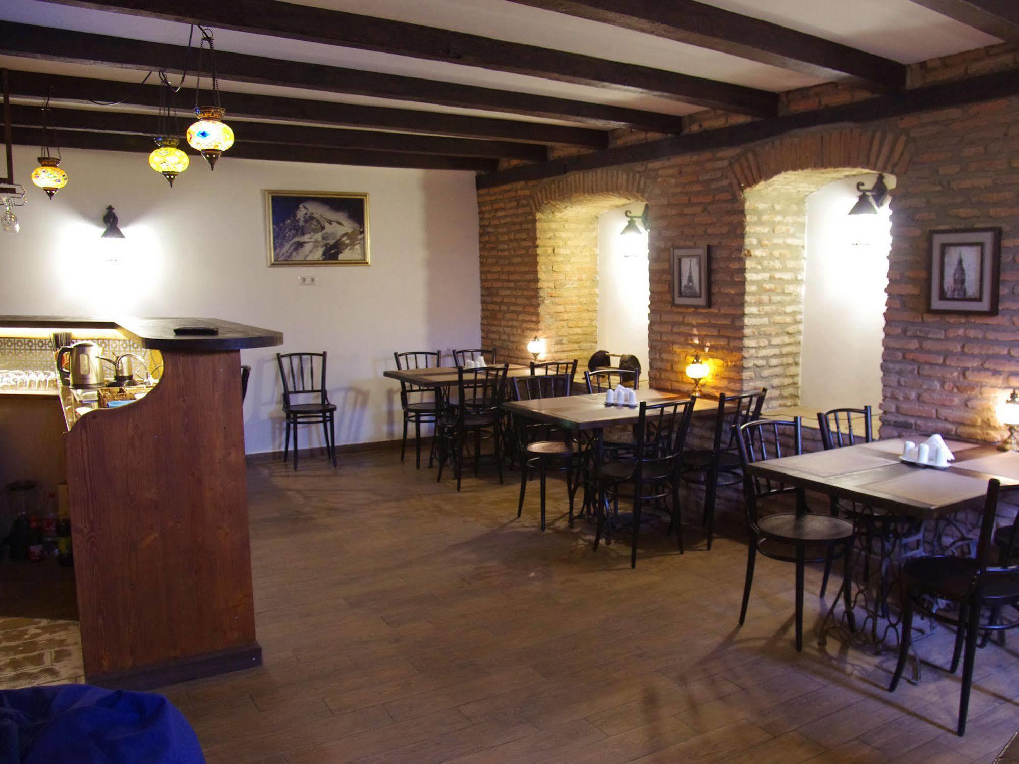 King Edward Hotel Тбилиси Екстериор снимка